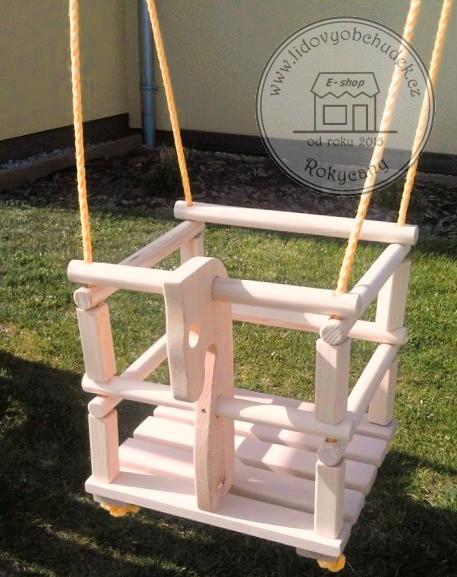 Dětská dřevěná houpačka 3v1 koník sestavená 33x30x32 cm přírodní
