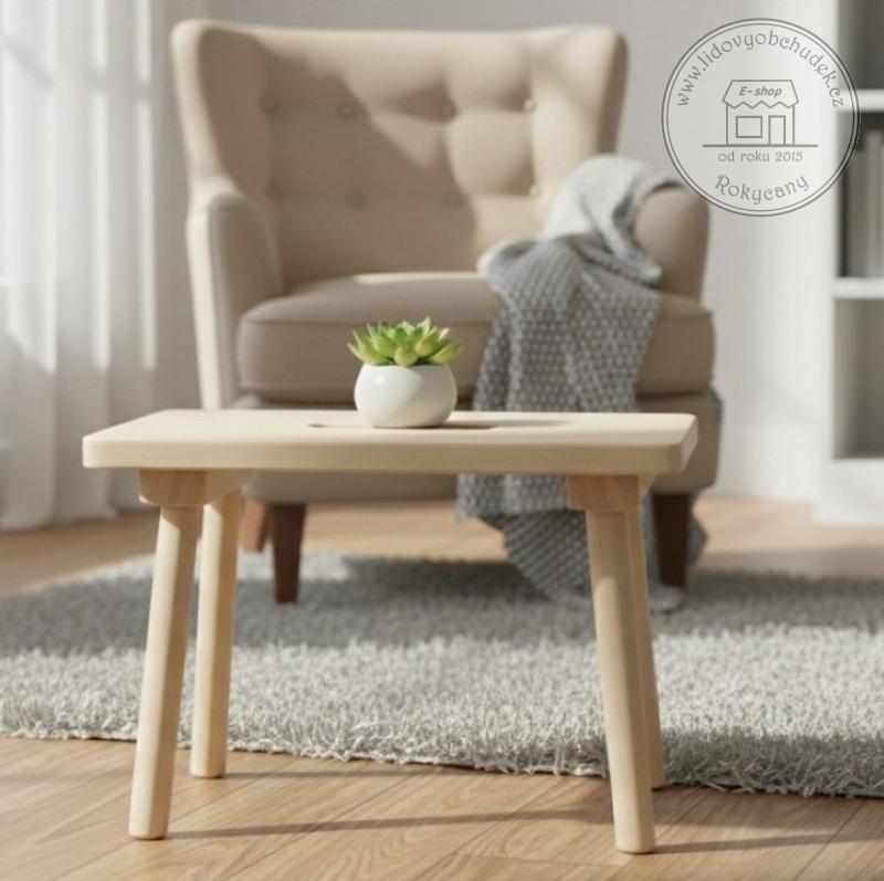 Dřevěná stolička "Dojička" velká 45 x 28 x 31 cm přírodní